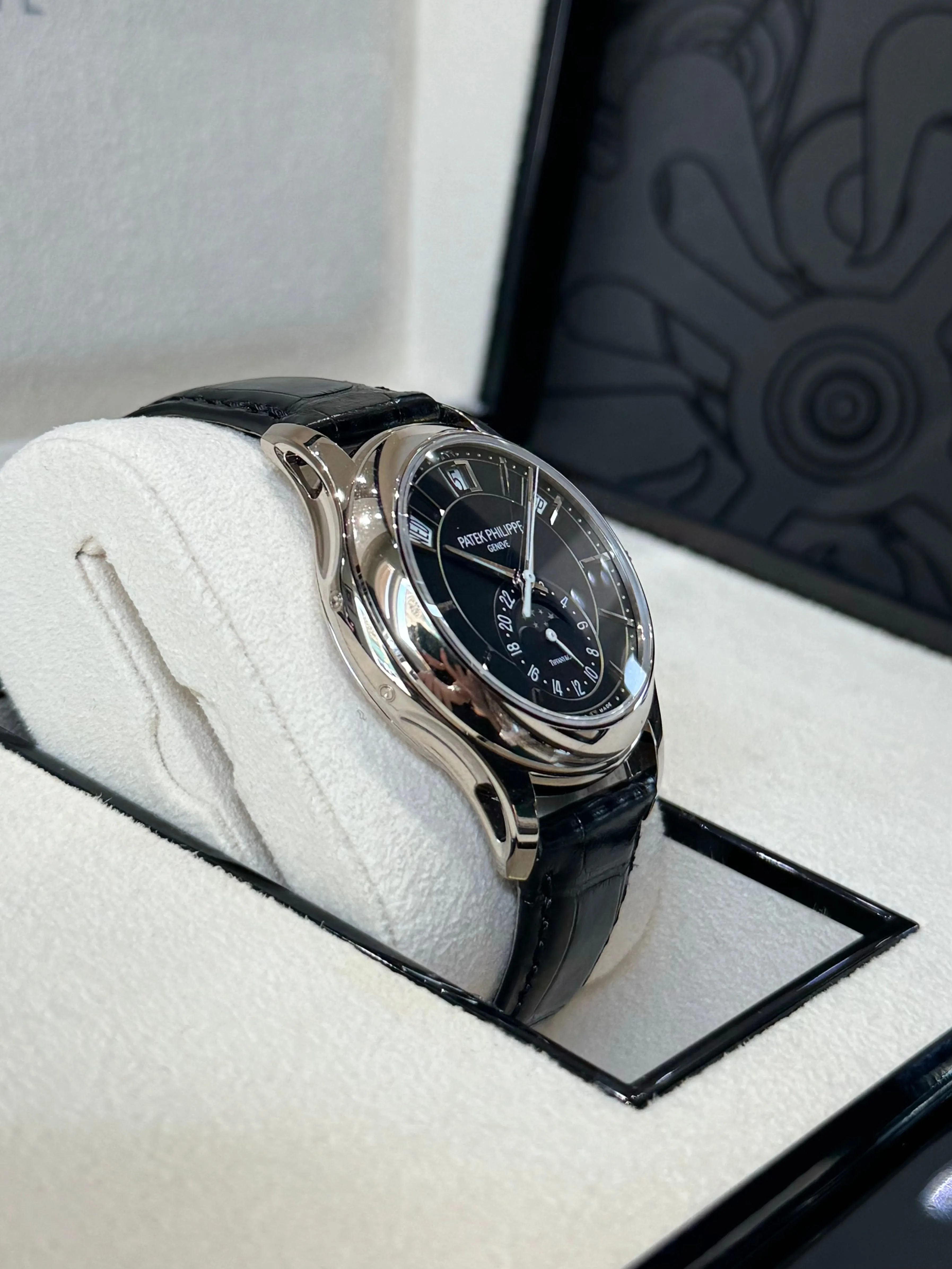 2023 Patek Philippe Tiffany & Co 5205G