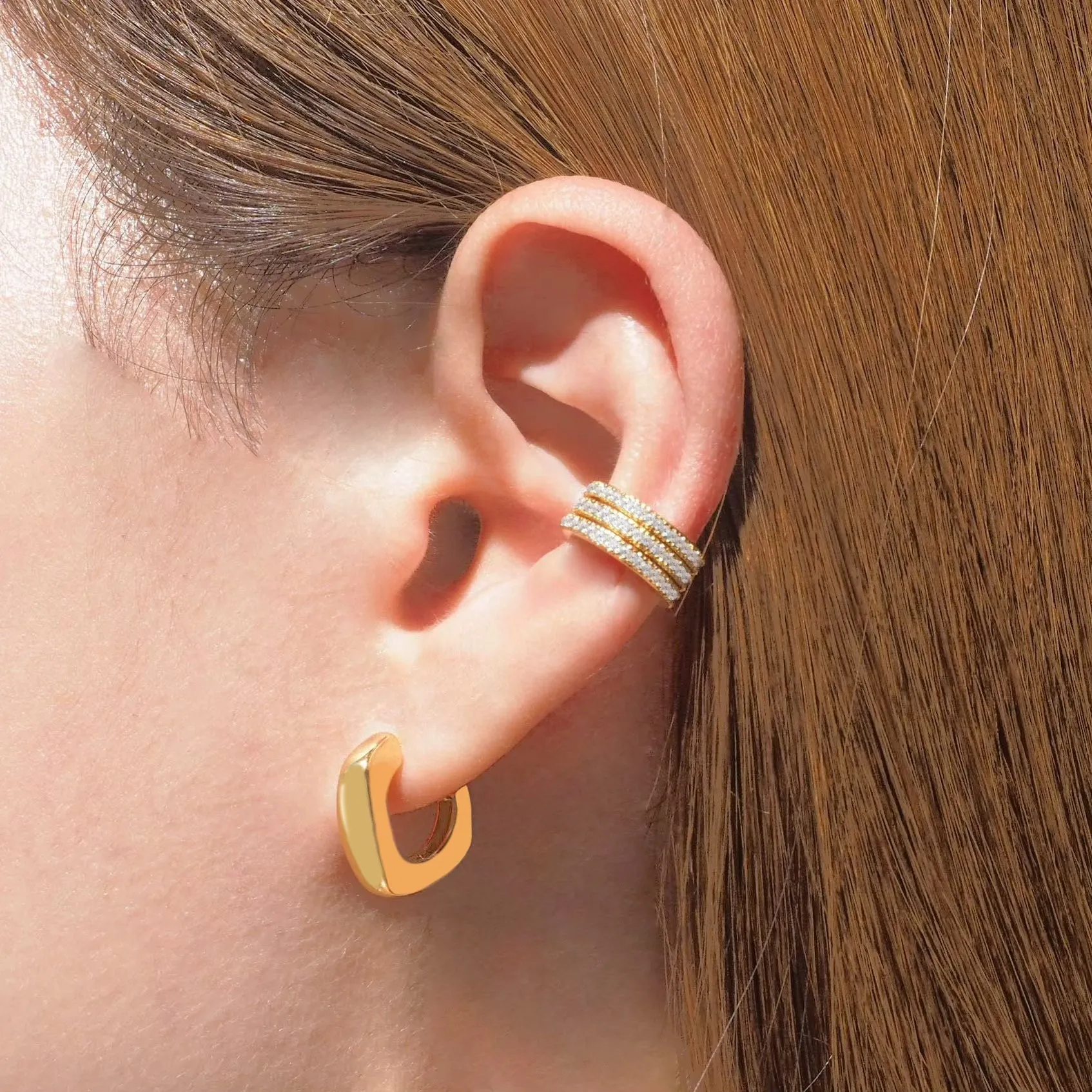 3 Crystal Roles Ear Cuff