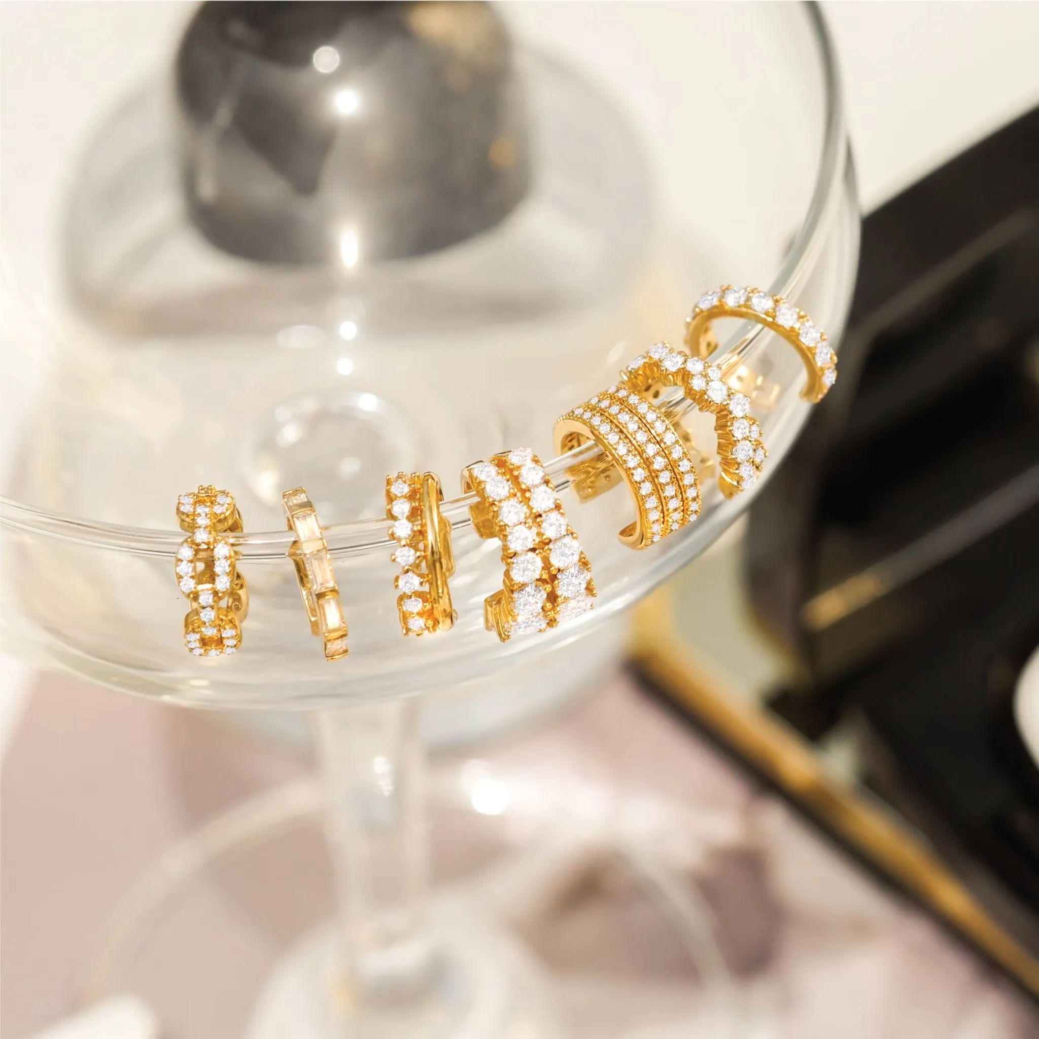 3 Crystal Roles Ear Cuff