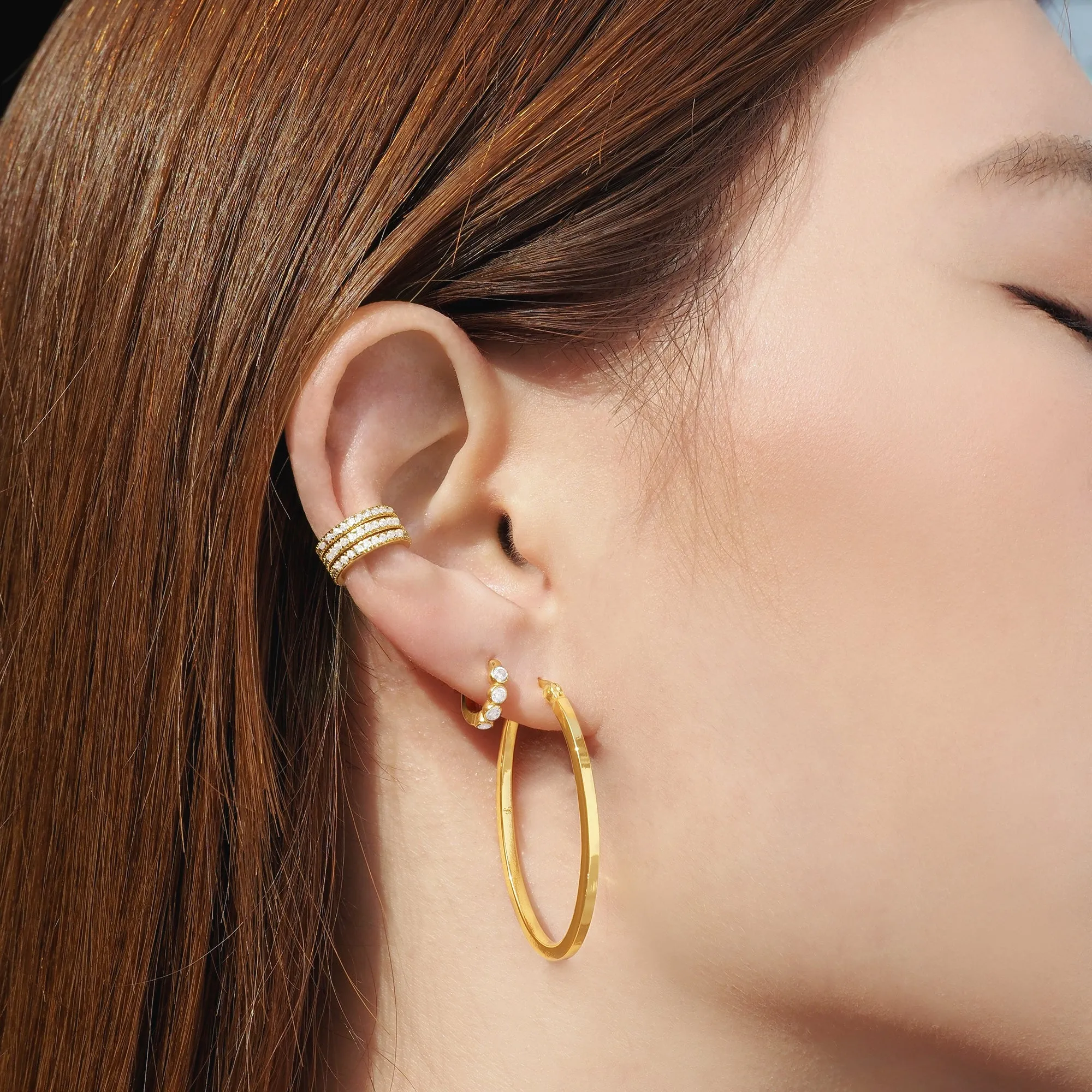 3 Crystal Roles Ear Cuff