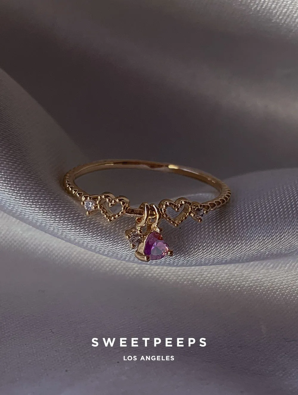 Alibeth Heart Charms Ring