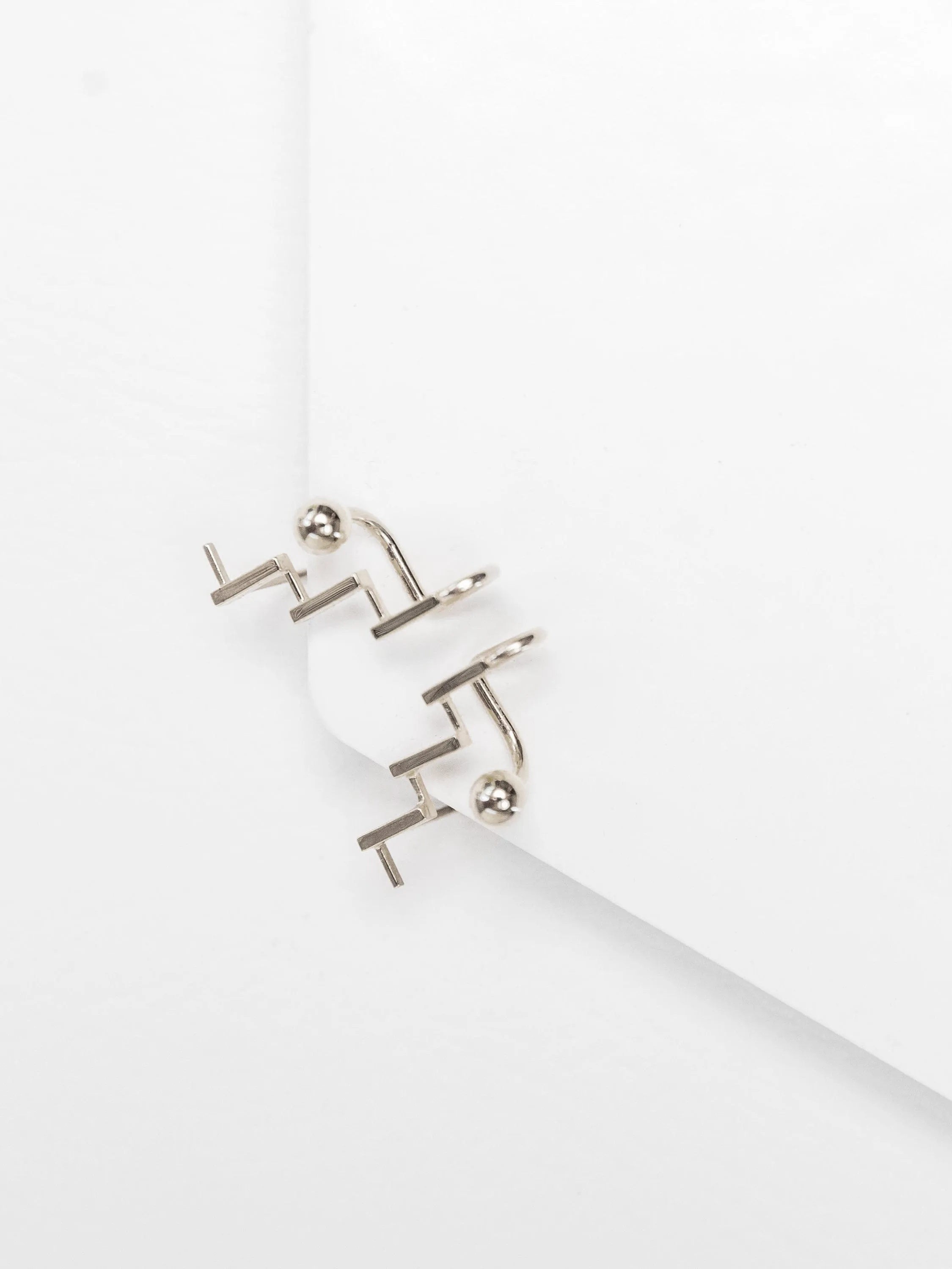Ascent Earring Cuff | Floating Ear Cuff