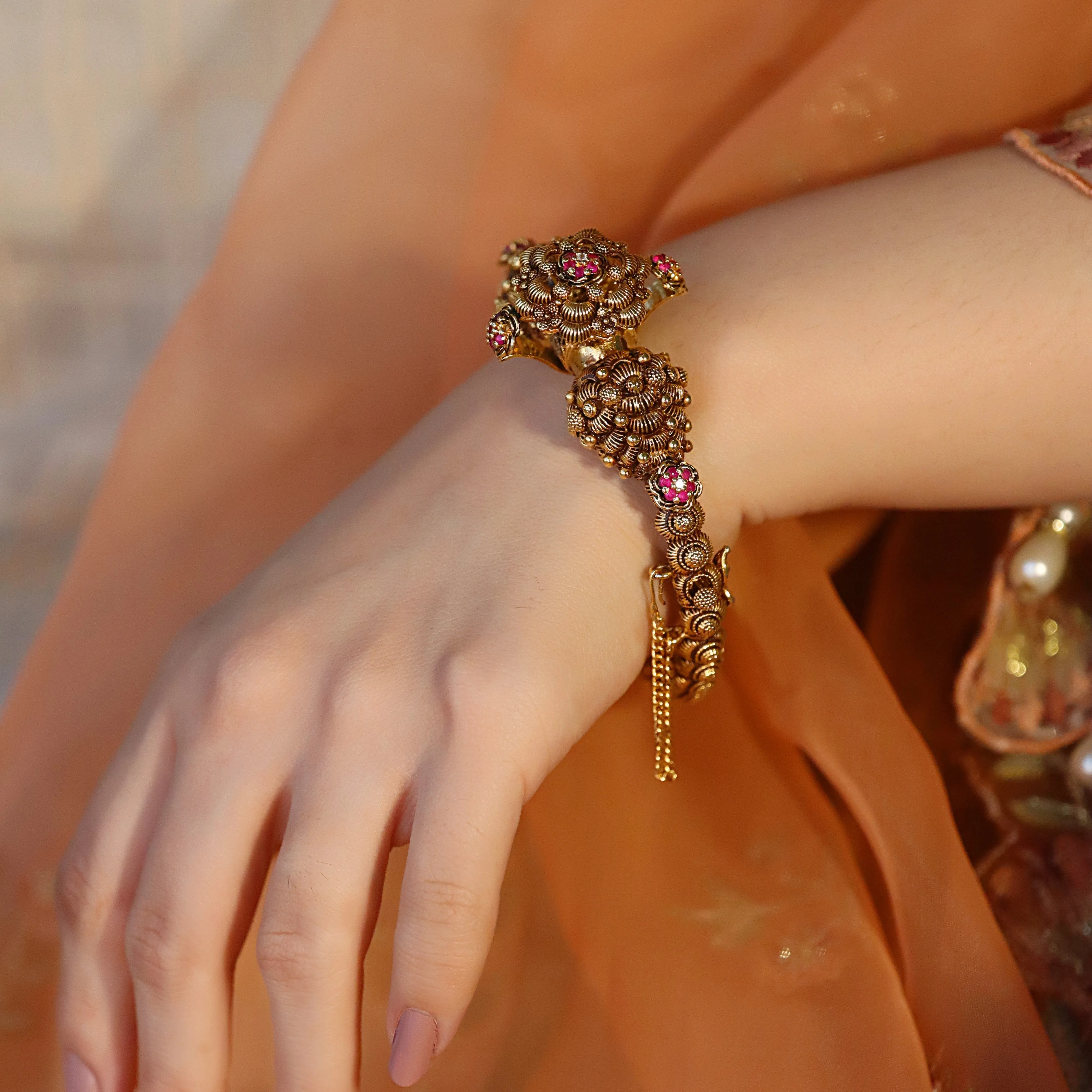 Bangle - B502