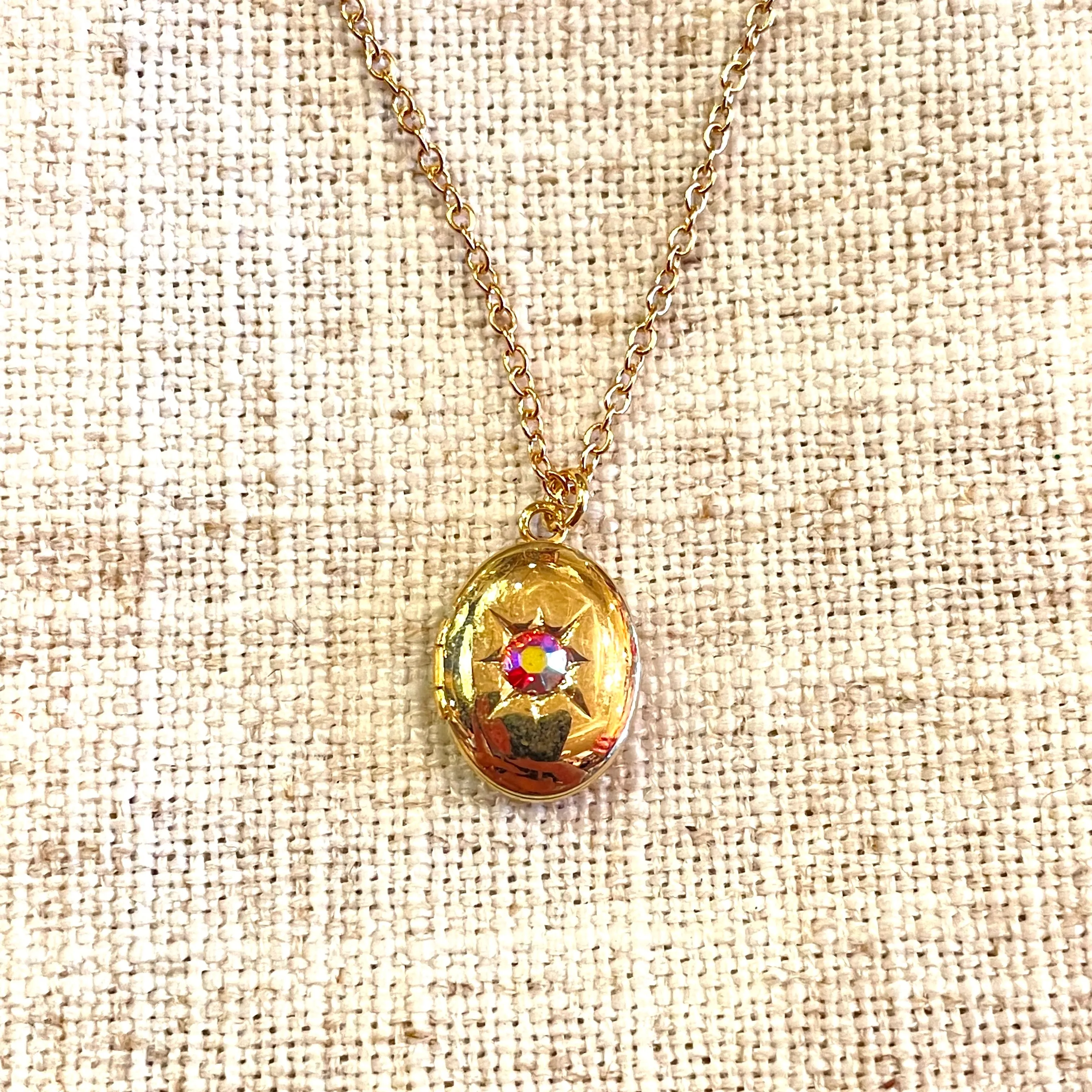 Bitty Rhinestone Centered Oval Locket Necklace