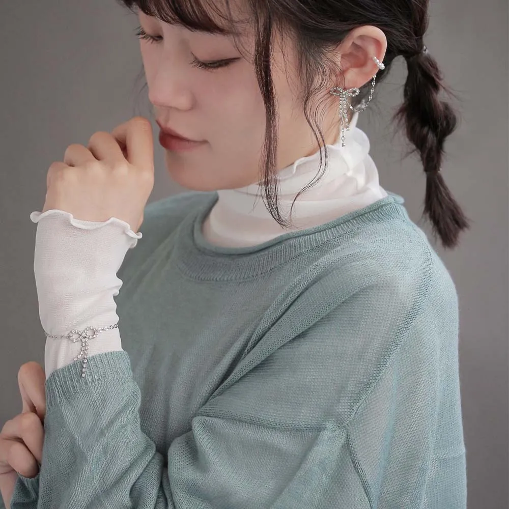 Bow and Pearl Chain Ear Cuff Earring