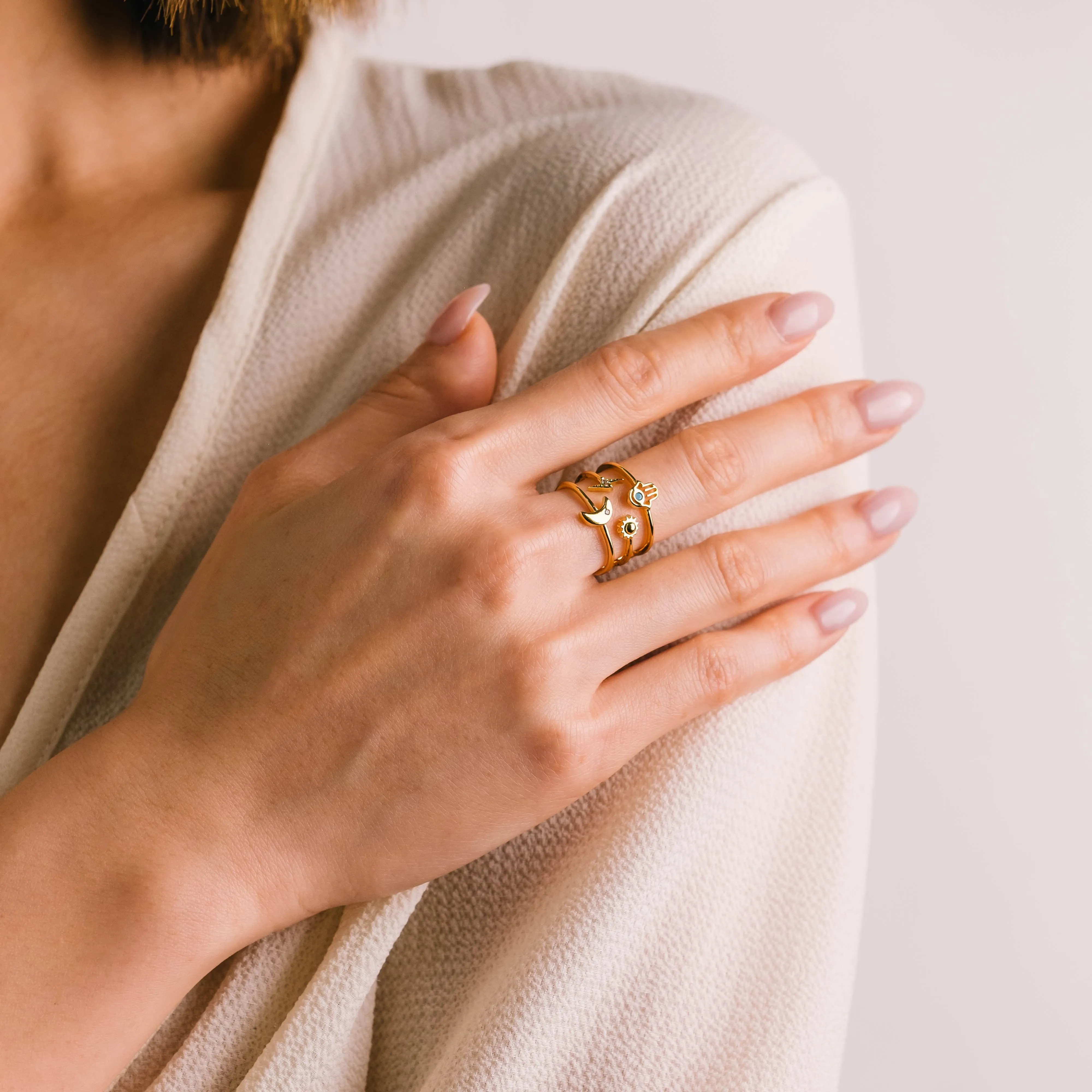 Hamsa Triple Band Fortuna Ring
