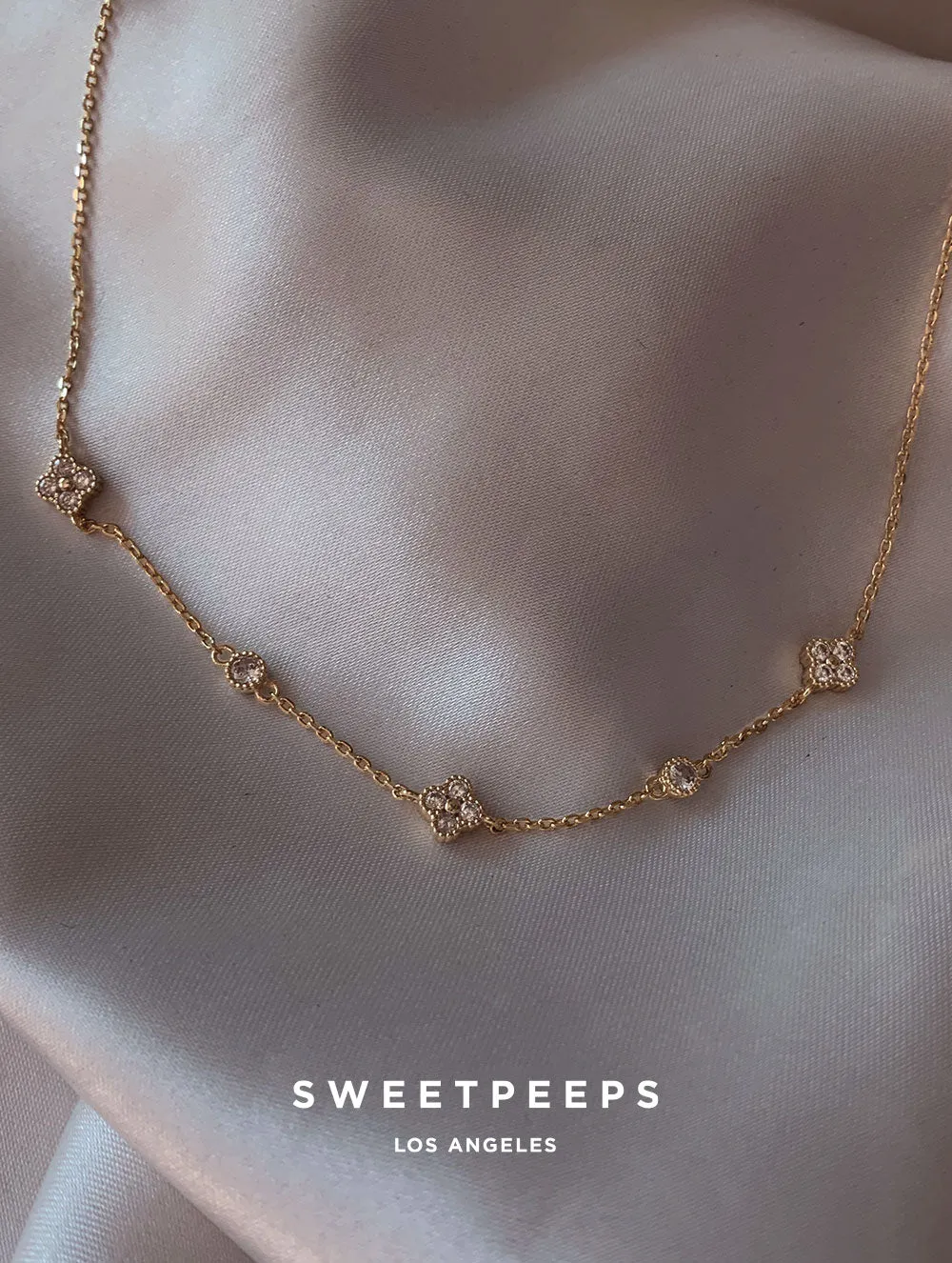 Hikari Delicate Clover Necklace