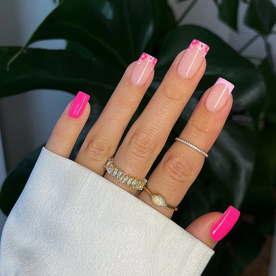 Jada Baguette Cut CZ Adjustable Ring | Gold