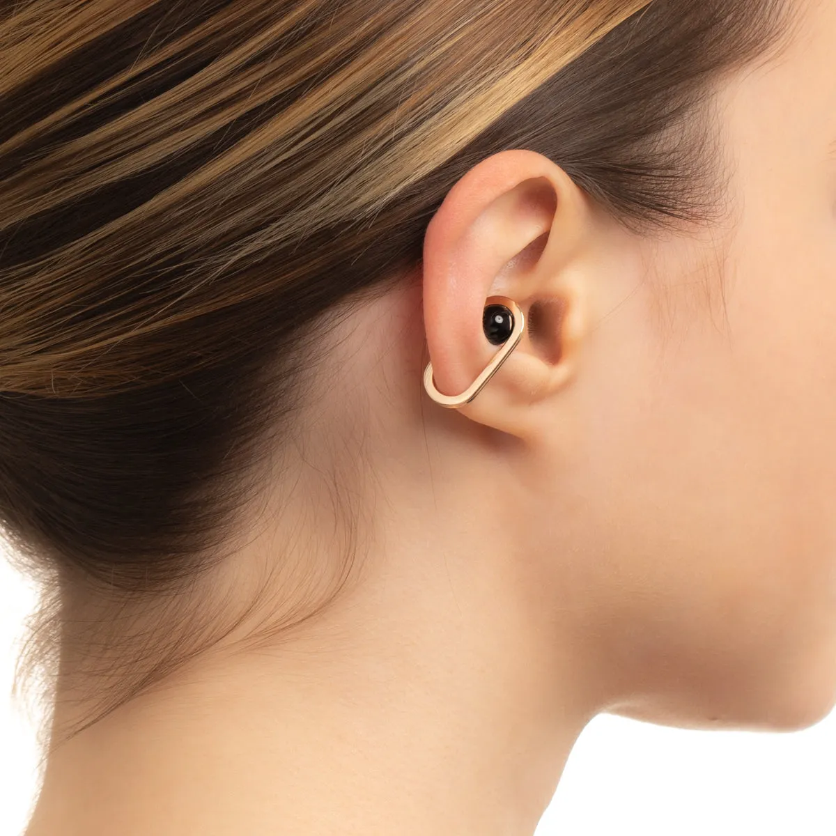 "Beluga" Onyx Ear Cuff