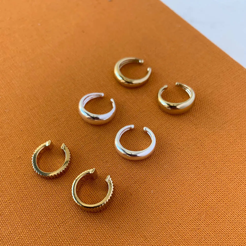 Slim Curve Single Ear Cuff in Silver