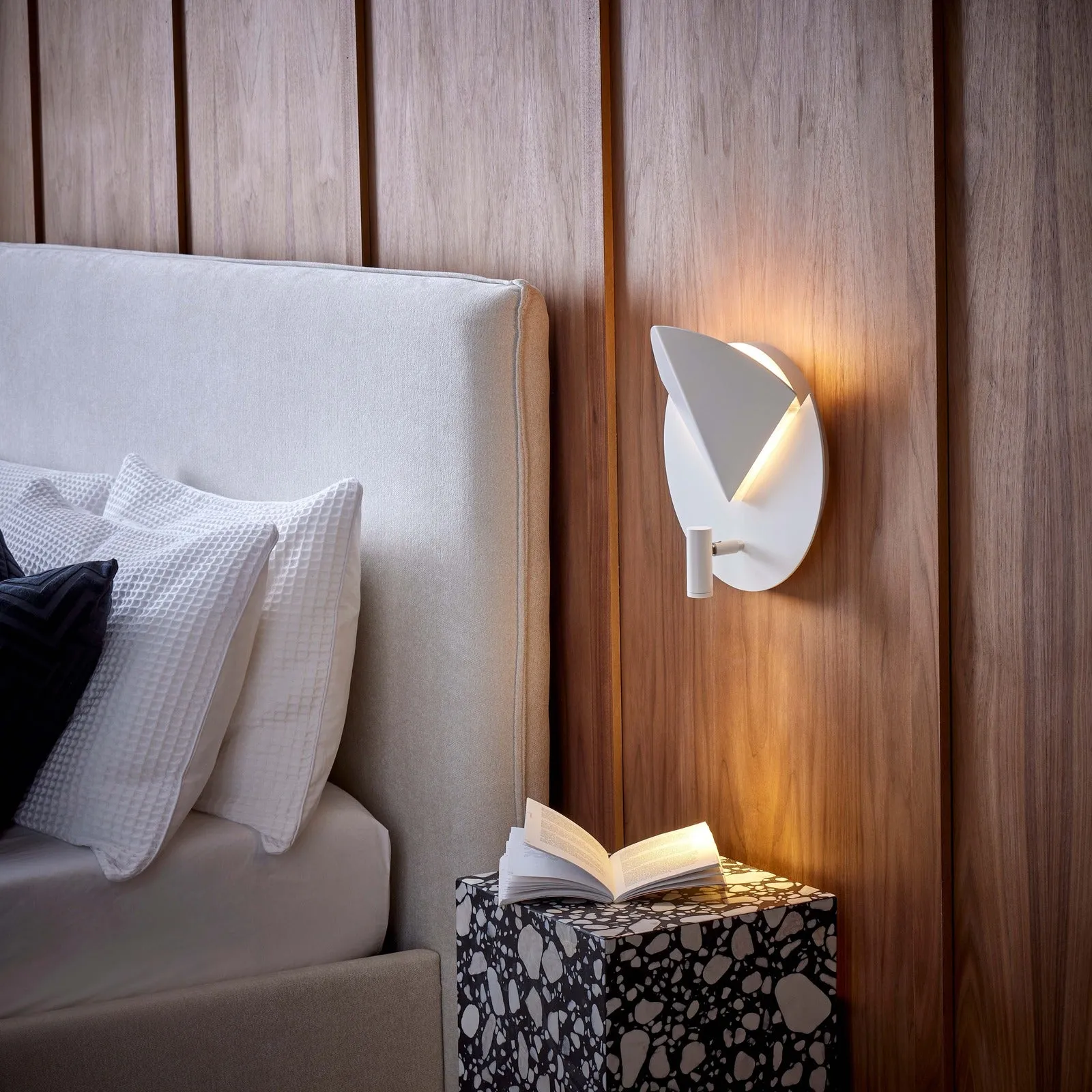 Sydney Reading Wall Light