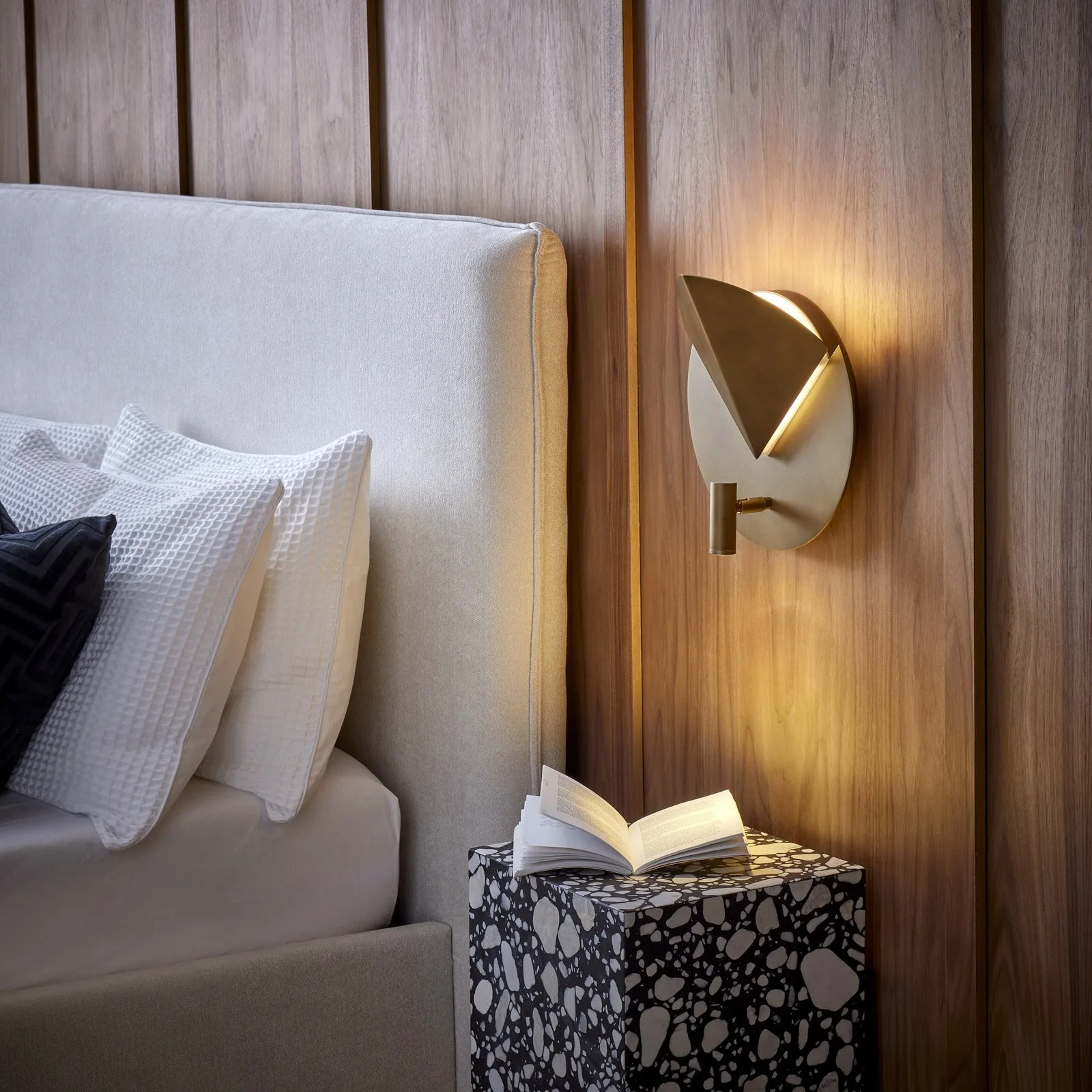 Sydney Reading Wall Light