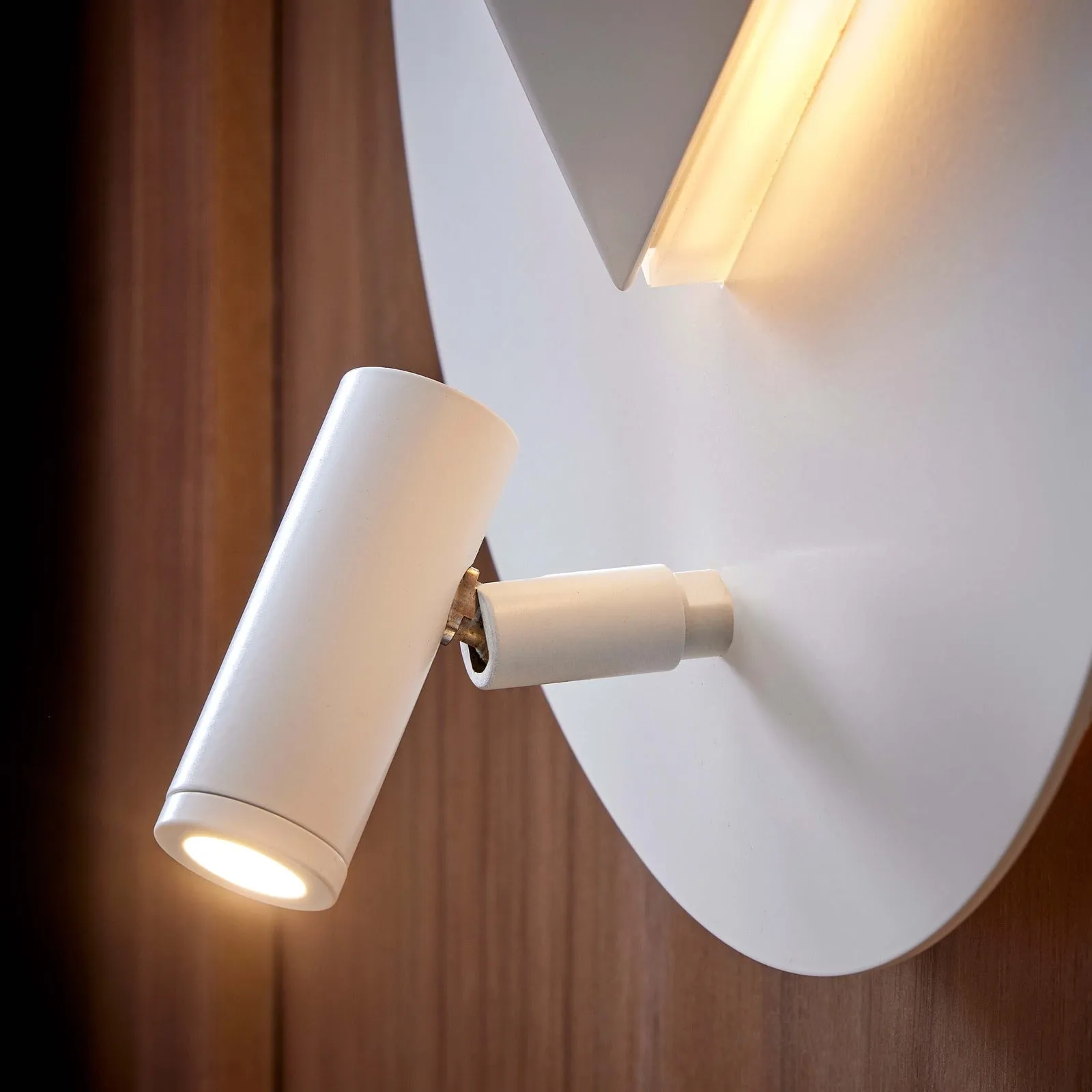 Sydney Reading Wall Light